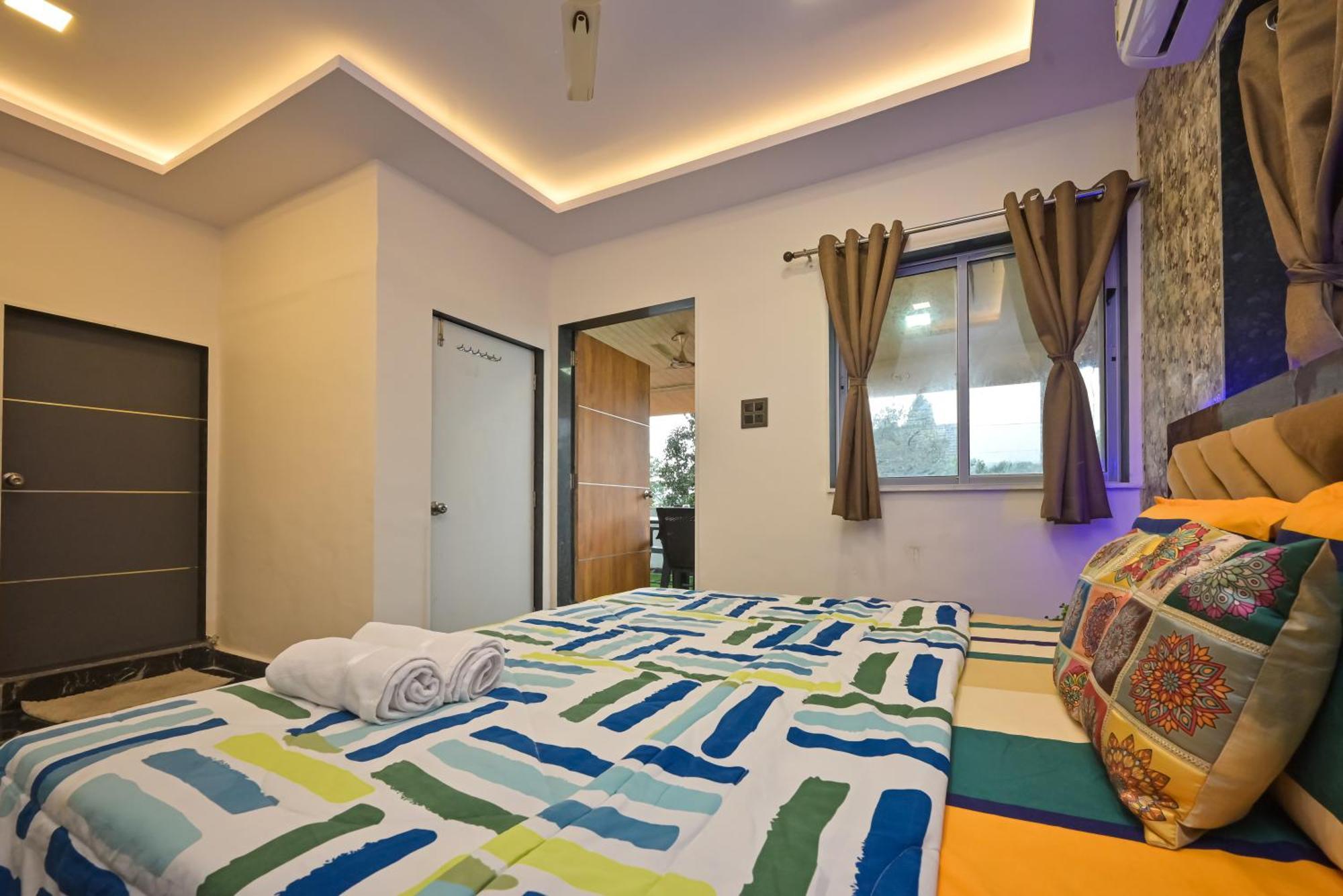 Empyrean Stay Ll 3Bhk Ll Marshall Villa Ll Large Pool Ll Ac Ll Лонавала Экстерьер фото